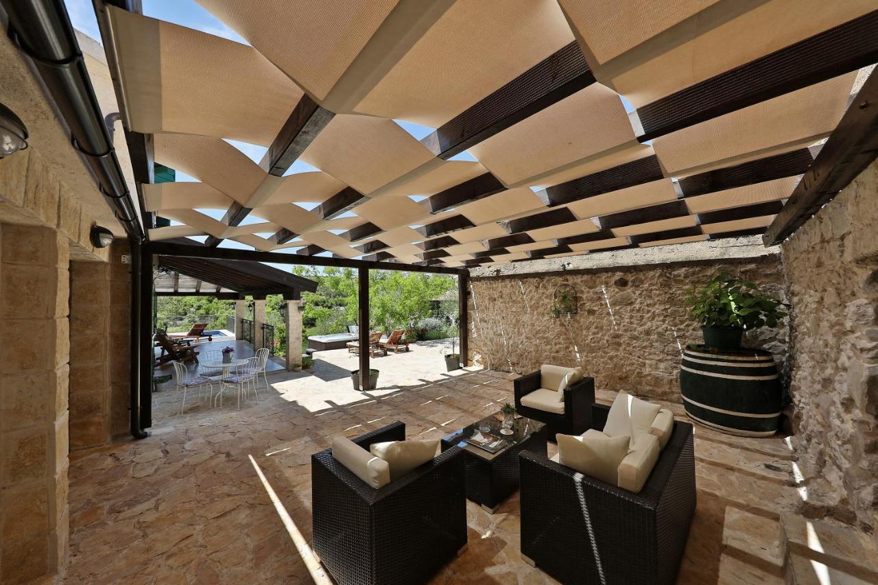 Villa Dvori Dida Mile سفيتي بيتار المظهر الخارجي الصورة