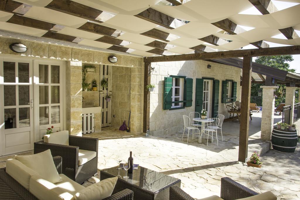 Villa Dvori Dida Mile سفيتي بيتار المظهر الخارجي الصورة